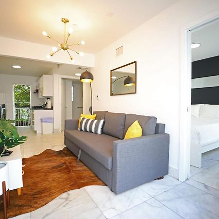 South Beach 2 Bedroom Family Pet Friendly Apartment With Free Parking On Premise Майами-Бич Экстерьер фото