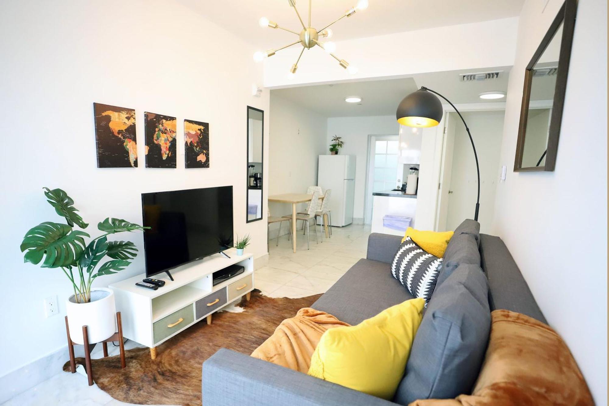 South Beach 2 Bedroom Family Pet Friendly Apartment With Free Parking On Premise Майами-Бич Экстерьер фото