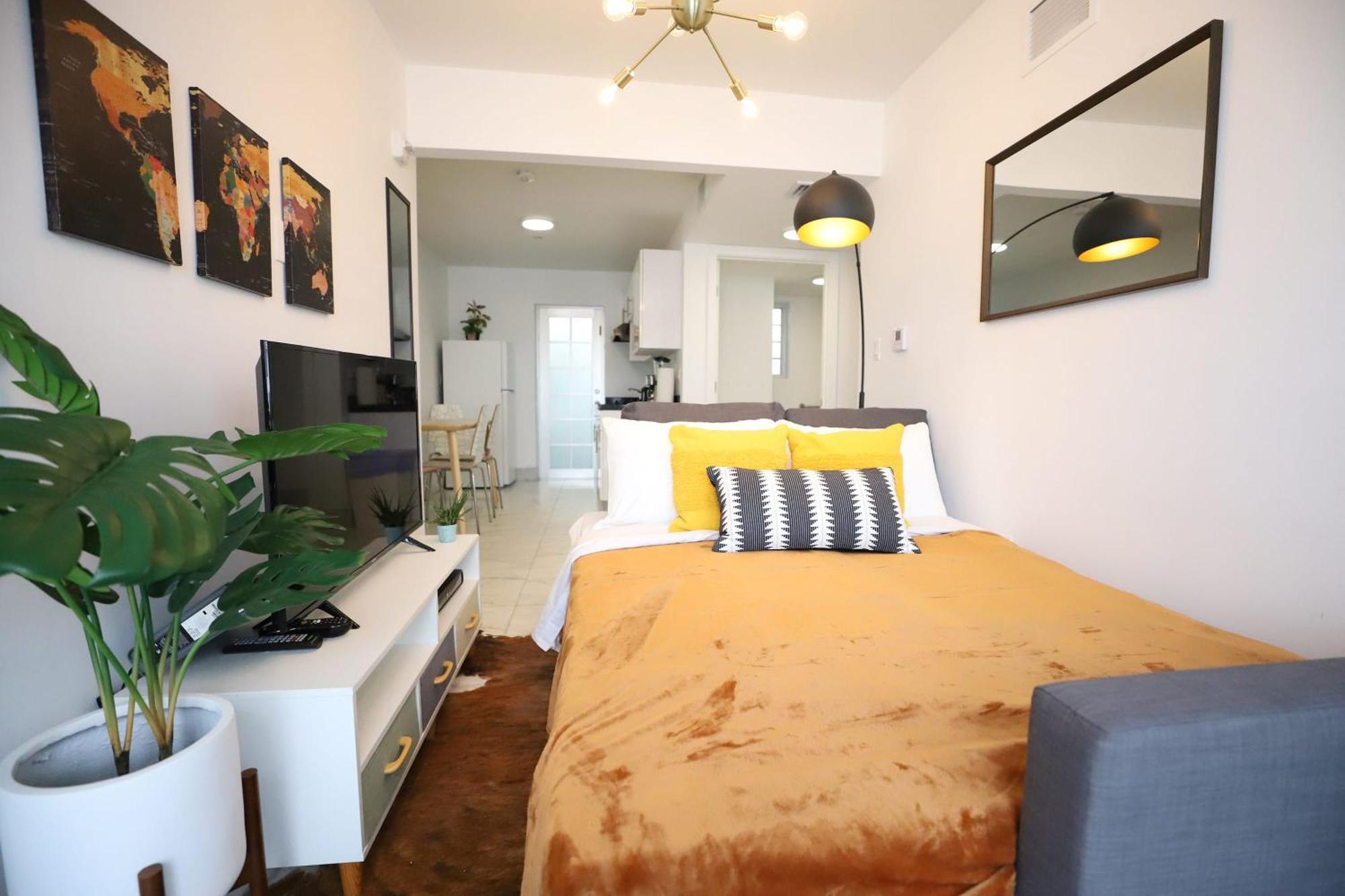 South Beach 2 Bedroom Family Pet Friendly Apartment With Free Parking On Premise Майами-Бич Экстерьер фото